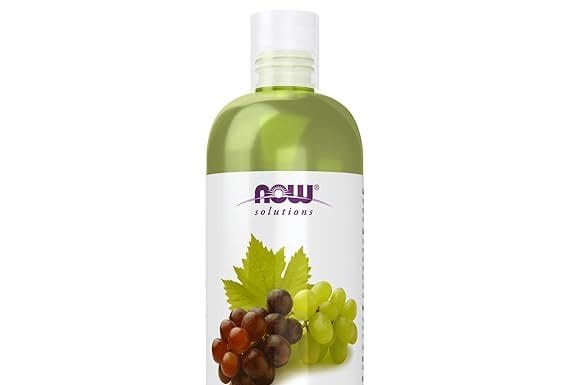 Best Non Comedogenic Oil for Face: Is Grapeseed Oil the Secret to Perfect Skin?