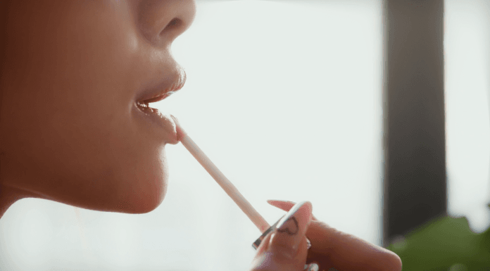 What’s Really Inside Your Lipstick? Ingredients Explained! The Shocking Truth You Need to Know