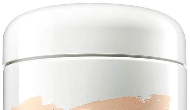 La Mer The Moisturizing Soft Cream Review: Is This Luxe Hydration Worth the Price?