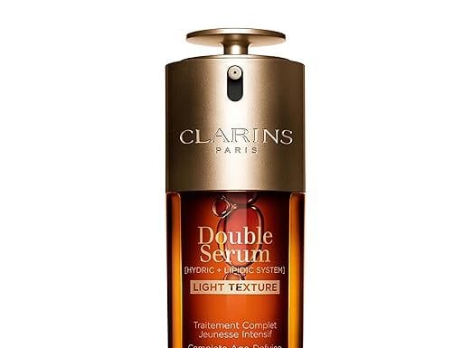 Clarins Double Serum Light Review: Does It Firm, Smooth, and Hydrate for Oily Skin?