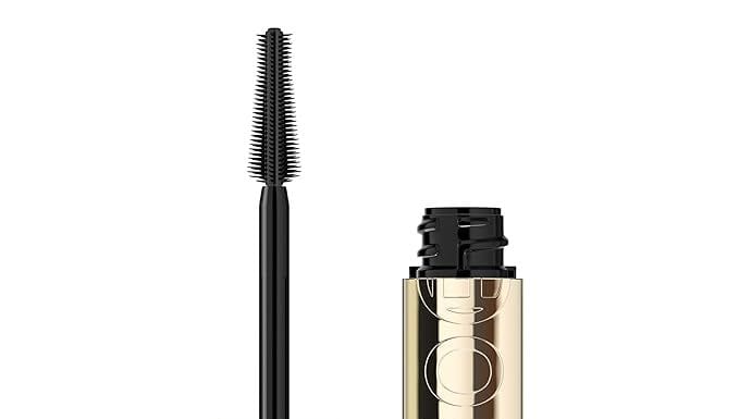 L’Oreal Paris Voluminous Panorama Mascara Review: Long-Lasting, Smudge-Proof Lashes That Wow