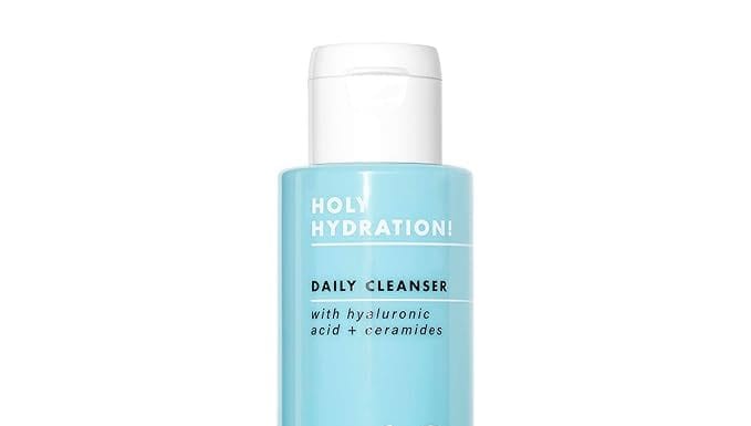 Holy Hydration Cleanser Review: Is This the Best Budget Face Wash for Sensitive Skin?