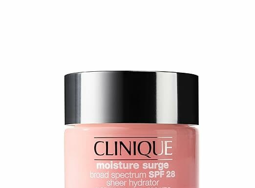 Clinique Moisture Surge SPF 28 Review: Lightweight Hydration That Truly Protects