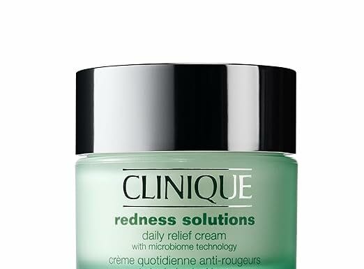 Clinique Redness Solutions Review: Does Microbiome Technology Really Soothe Skin?