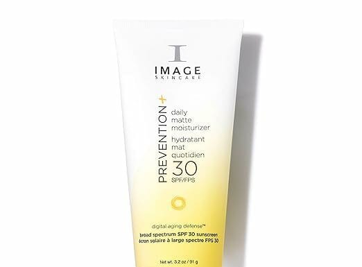 IMAGE Skincare PREVENTION+ SPF 30 Review: Matte, Oil-Free Protection for Clear Skin