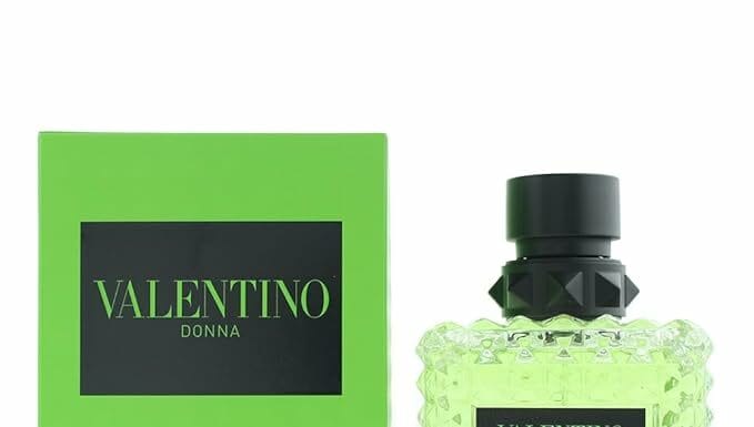 Valentino Donna Born In Roma Green Stravaganza Review: A Floral Fragrance Worth the Splurge?