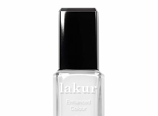 LONDONTOWN Lakur Nail Polish Review: Chip-Resistant, Non-Toxic, & Hydrating Shimmery Glitter