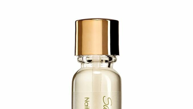 Sally Hansen 2120 Vitamin E Cuticle Oil Review: Does It Really Strengthen Nails?