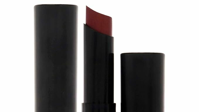 Rimmel Lasting Finish Extreme Lipstick Review: Bold Color & All-Day Comfort