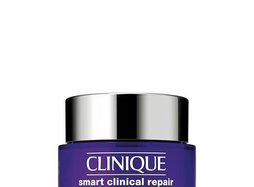 Clinique Smart Clinical Repair Review: Does This Anti-Aging Cream Deliver on Hydration and Firming?