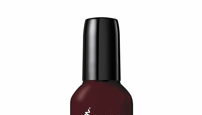 Sally Hansen Hard as Nails Garnet Attention Review: Long-Lasting, Chip-Resistant Red Shine
