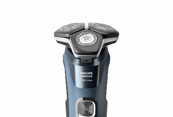 Philips Norelco Shaver 5400 Review: Close, Comfortable, Smart Shaving Tested