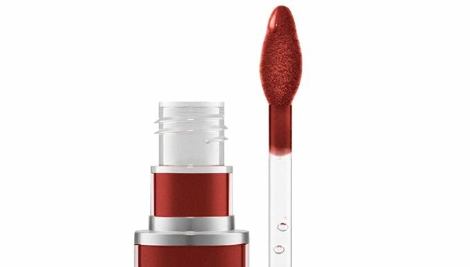 M.A.C Retro Matte Liquid Lipcolour Carnivorous Review: Bold, Long-Lasting Red That Delivers
