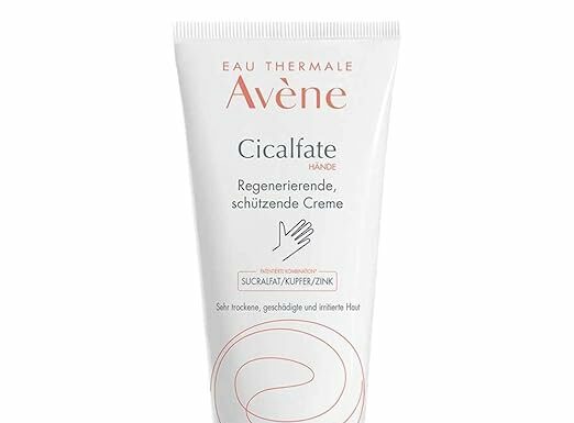 Avène Cicalfate+ Restorative Cream Review: The Best Moisturizer for Sensitive Skin?