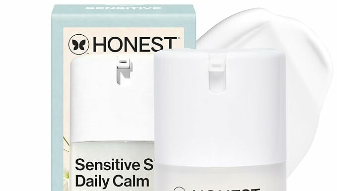Honest Beauty Sensitive Skin Moisturizer Review: Reduces Redness & Hydrates Naturally