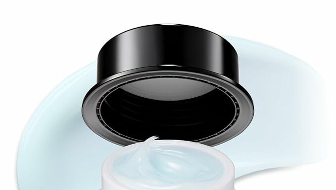 belif Aqua Bomb Review: Does This Niacinamide Moisturizer Really Hydrate & Plump?