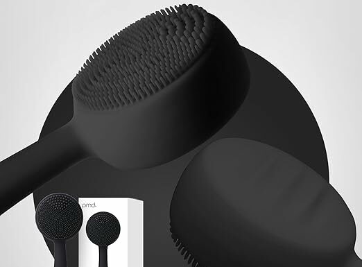 PMD Clean Review: Does This Smart Cleansing Device Really Fight Aging?
