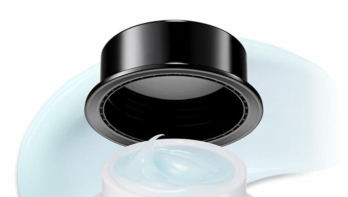 belif Aqua Bomb Review: Does This Niacinamide Moisturizer Really Deliver Hydration?