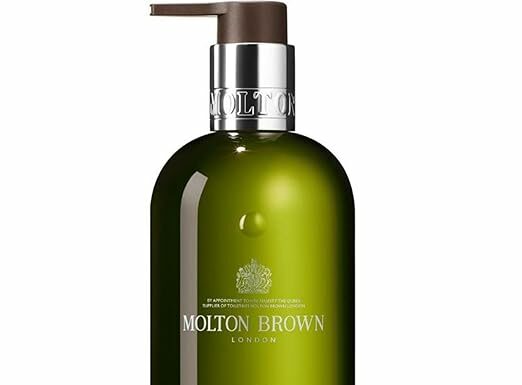 Molton Brown Reviving Rosemary Bath & Shower Oil-in-Gel Review: Is It Worth the Luxury?