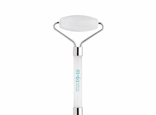 m-61 Clear Quartz Face Roller Review: Does This Dual-Ended Tool Really De-Puff and Detoxify?