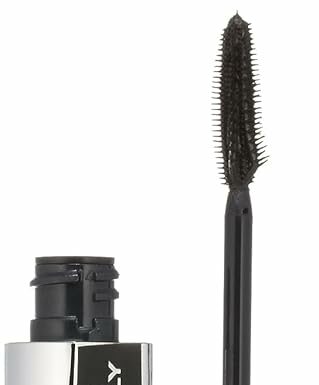 L’Oreal Paris Voluminous Butterfly Mascara Review: Does It Really Add Winged Volume?