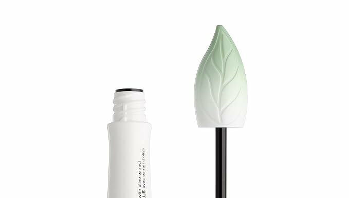 Physicians Formula Organic Wear Lash-Boosting Mascara Review: Is It Truly Sensitive-Eye Friendly?