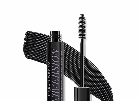 Urban Decay Perversion Mascara Review: Smudge-Proof, Lengthening & Volumizing Lash Magic