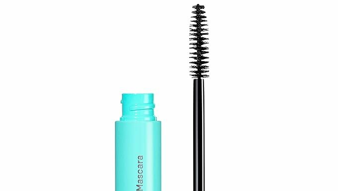 Almay Lengthening Mascara Review: Voluminous, Lifting & Hypoallergenic Formula