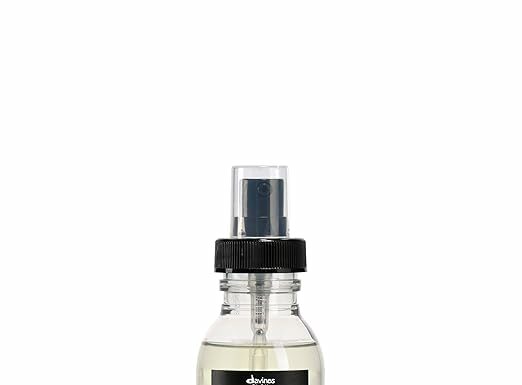 Davines OI Oil Review: Does This Weightless Hair Oil Tame Frizz & Add Shine?
