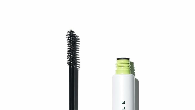 Well People Expressionist Volumizing Mascara Review: Does It Deliver Fluffy, Long-Lasting Lashes?