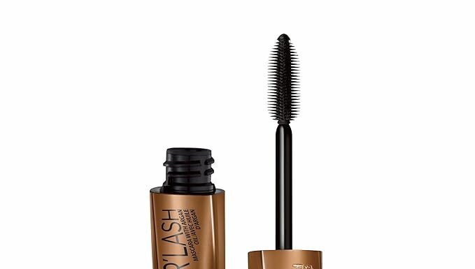 Rimmel London Wonder’Lash Mascara Review: Waterproof, Volumizing & Conditioning