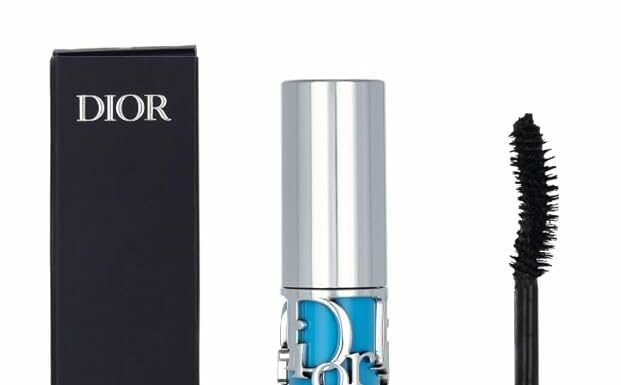 Dior Diorshow Iconic Overcurl Waterproof Mascara Review: Is It the Best for Long-Lasting Curl?