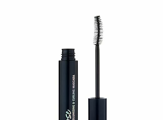 Lune+Aster Eclipse Volumizing & Curling Mascara Review: Smudge-Proof, Long-Lasting Volume