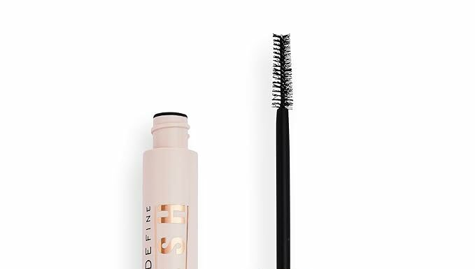 Revolution 5D Lash Mascara Review: Volumizing, Lengthening & Hydrating Power